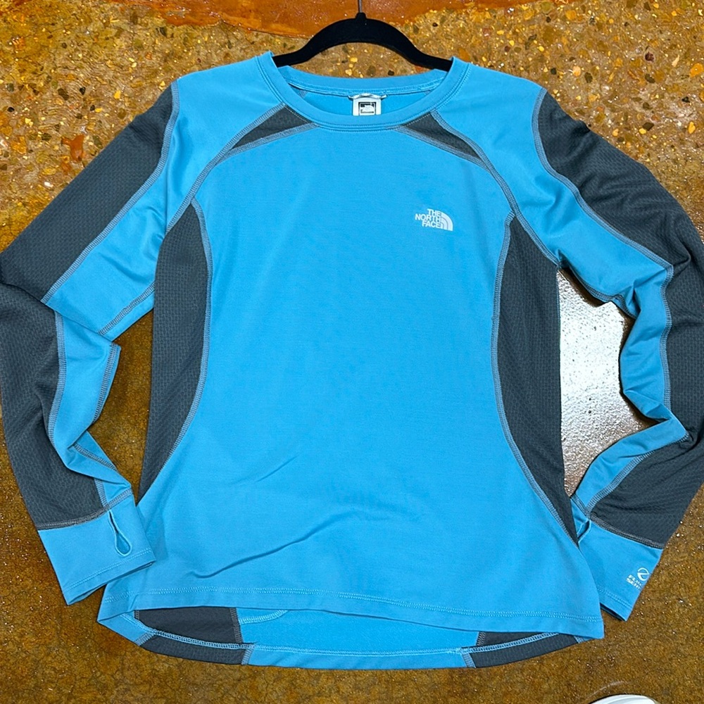 Women’s The North Face running top